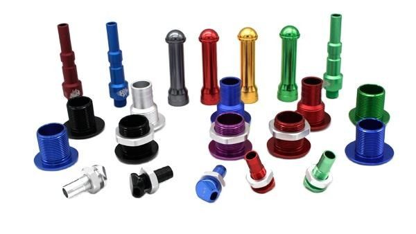 Services d'usinage CNC sur mesure pour les pièces métalliques en alliage d'aluminium en acier inoxydable