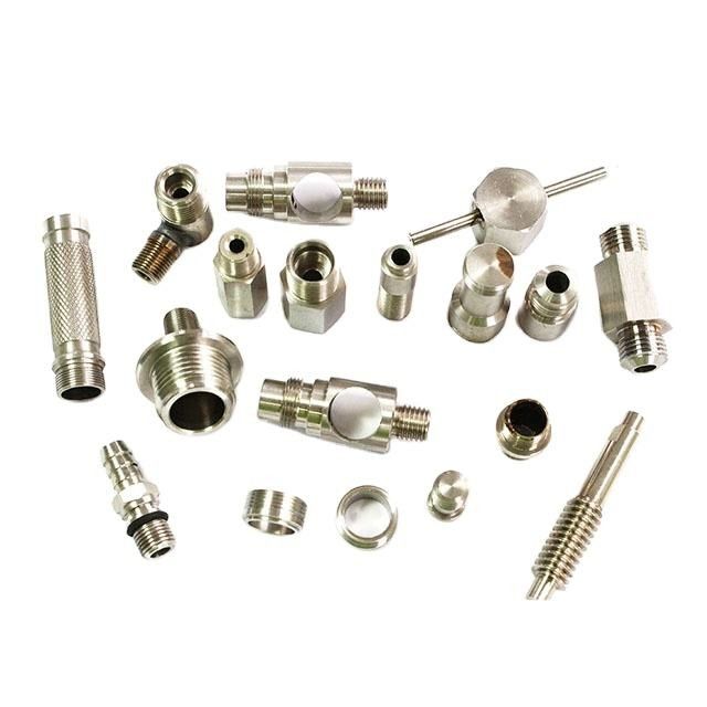 Services d'usinage CNC sur mesure pour les pièces métalliques en alliage d'aluminium en acier inoxydable